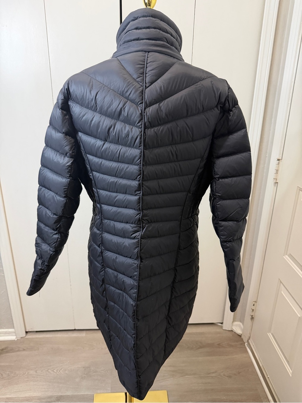 Michael Kors Black Quilted Down-Fill Jacket - Picture 2 of 9